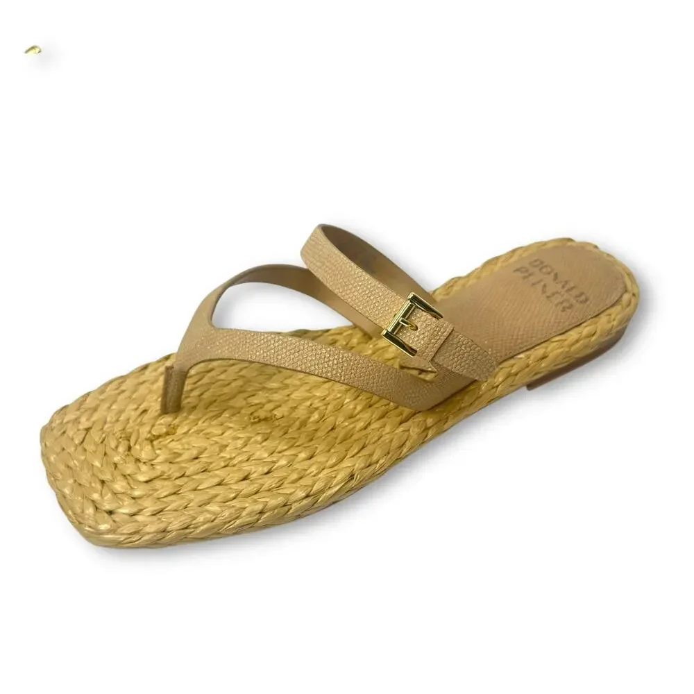 Donald Pliner Women's Heathro Thong Sandal 9.5 Sand Metallic Lizard Tan Sandals